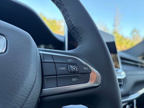 New 2026 Jeep Compass Latitude image 15