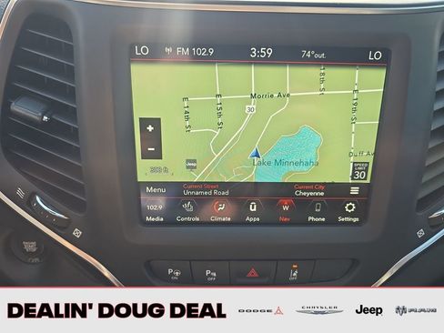 Used 2023 Jeep Cherokee Altitude Lux image 20