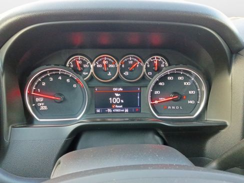 Used 2021 Chevrolet Silverado 1500 LT Trail Boss w/ LT Trail Boss Premium Package AWD/4WD image 11