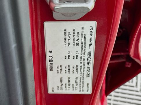 Used 2019 Tesla Model 3 Long Range image 12