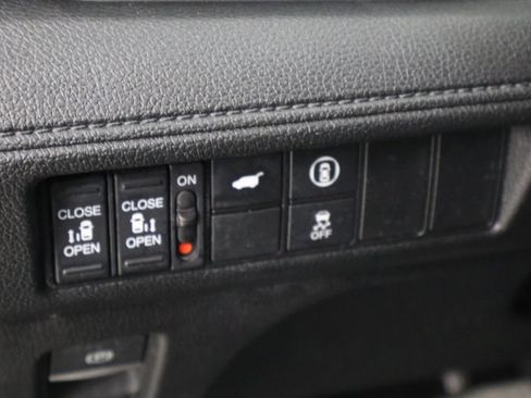 Used 2023 Honda Odyssey EX-L image 22