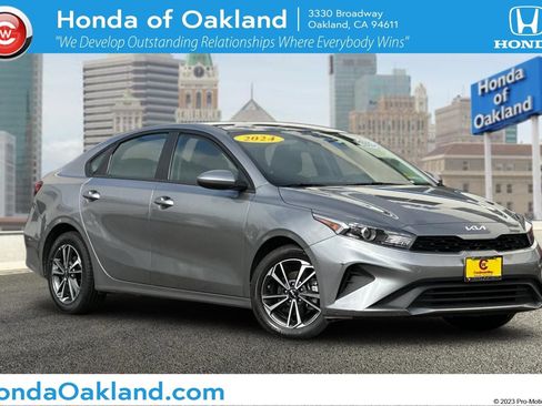 Used 2024 Kia Forte LXS FWD image 1