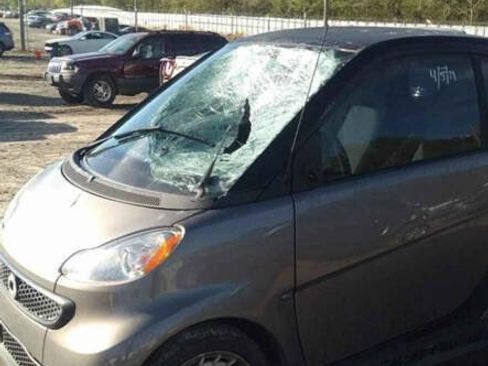 Used 2013 smart fortwo passion image 15