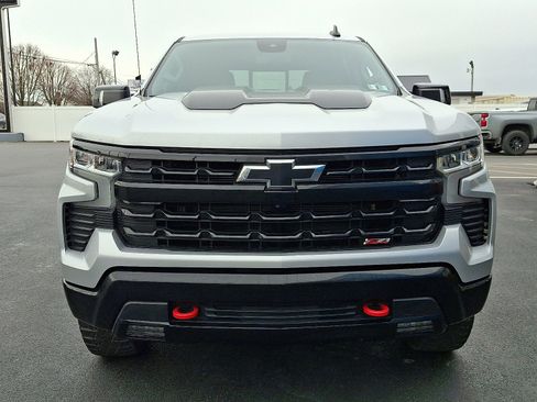 Used 2022 Chevrolet Silverado 1500 LT Trail Boss w/ Convenience Package II image 2