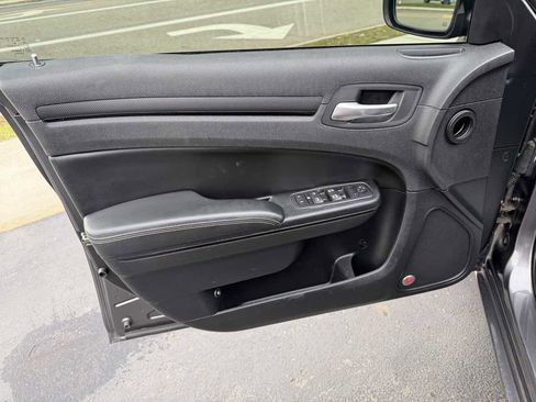 Used 2015 Chrysler 300 S w/ 300S Premium Group image 11