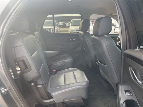 Used 2020 Chevrolet Traverse LT w/ LT Premium Package AWD/4WD image 20