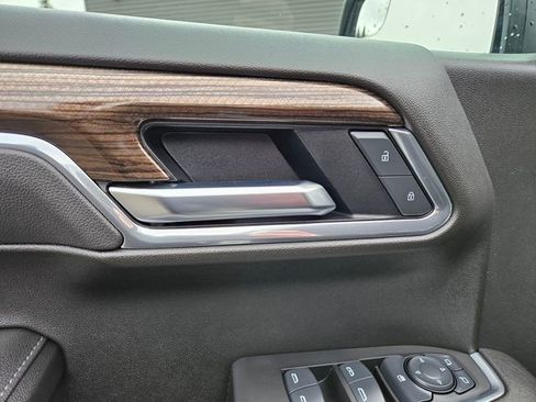 Used 2025 Chevrolet Silverado 1500 LT Trail Boss w/ Convenience Package II image 20