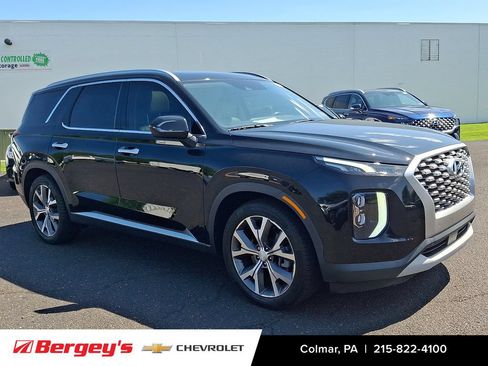 Used 2022 Hyundai Palisade SEL w/ 8P Bench Seat Package AWD/4WD image 3