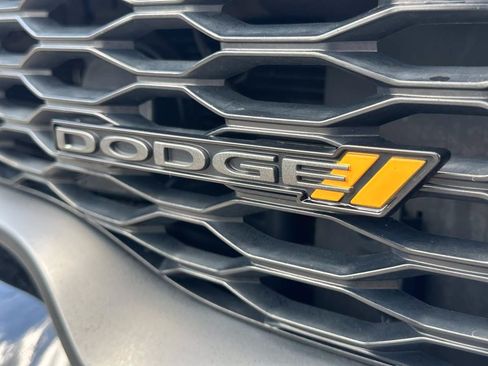 Used 2023 Dodge Durango R/T w/ Hemi Orange Plus Package AWD/4WD image 11