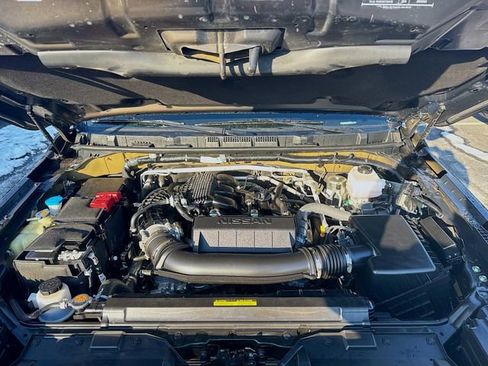 Used 2024 Nissan Frontier S image 30