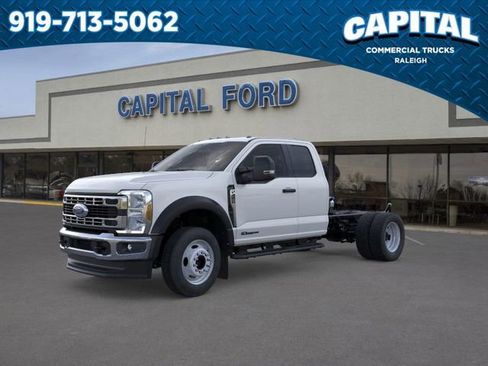 New 2026 Ford F450 XL w/ XL Chrome Package AWD/4WD image 1