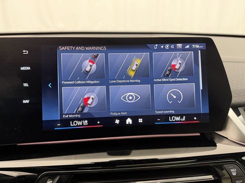 Used 2025 BMW X2 xDrive28i image 18