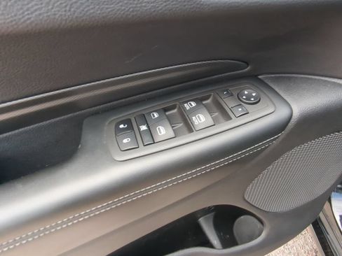 Used 2022 Dodge Durango GT RWD image 21