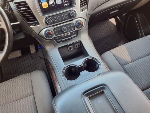 Used 2019 Chevrolet Tahoe LS image 9