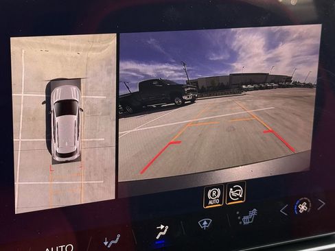 New 2026 Chevrolet Equinox EV RS image 16