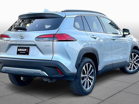 Used 2023 Toyota Corolla Cross XLE image 12