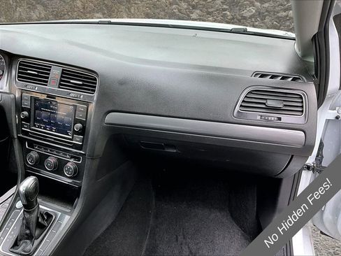 Used 2021 Volkswagen Golf 4-Door FWD image 14