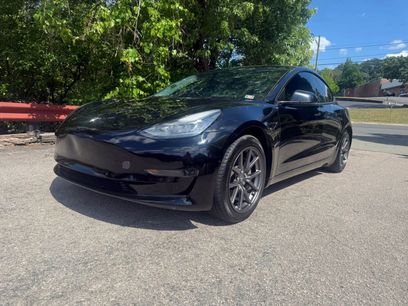 Used 2019 Tesla Model 3 Mid Range