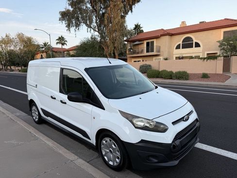Used 2015 Ford Transit Connect XL image 2