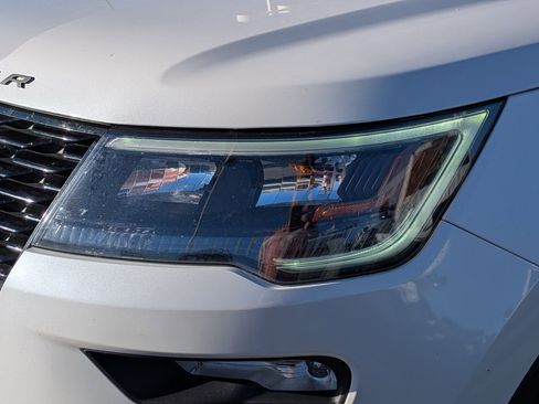 Used 2019 Ford Explorer Sport w/ Equipment Group 401A image 12