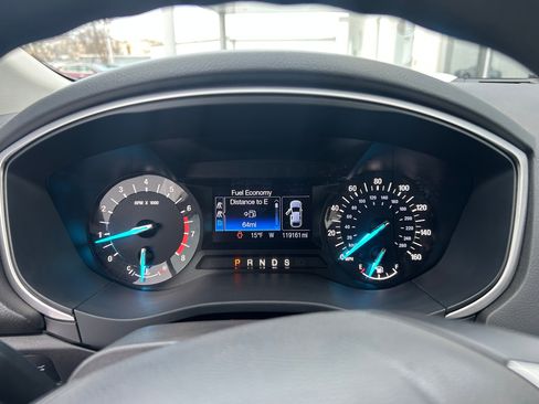 Used 2013 Ford Fusion SE image 20