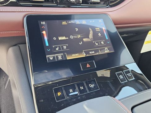 New 2026 INFINITI QX80 Autograph w/ Premium Cargo Package image 19