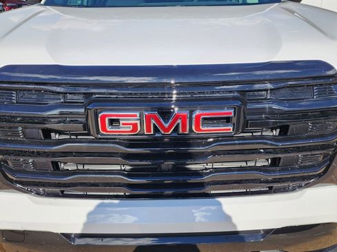 New 2026 GMC Terrain Elevation w/ Black Edition image 10