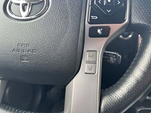 Used 2024 Toyota 4Runner SR5 Premium image 23