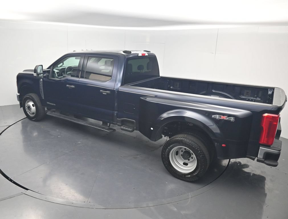 Used 2025 Ford F350 XLT AWD/4WD image 52