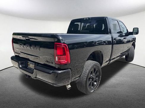 Used 2025 RAM 2500 Laramie AWD/4WD image 13