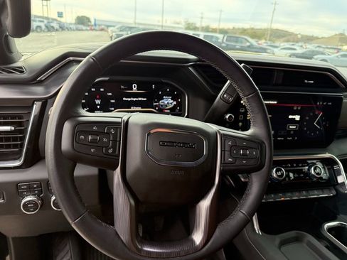 Used 2024 GMC Sierra 3500 Denali Ultimate image 11