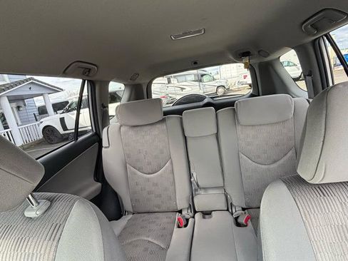 Used 2011 Toyota RAV4 4WD V6 w/ Tow Prep Pkg image 19