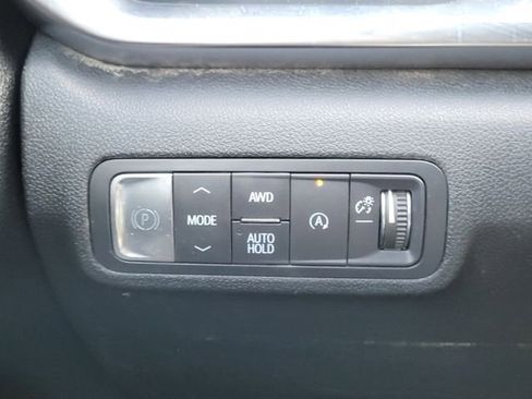 Used 2025 GMC Terrain Elevation AWD/4WD image 21