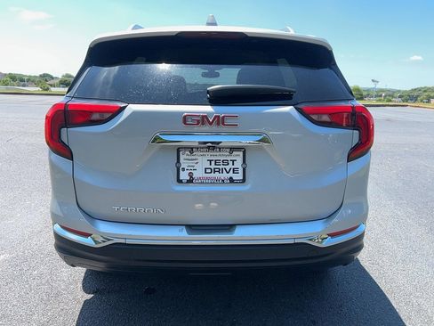 Used 2019 GMC Terrain SLT FWD image 6