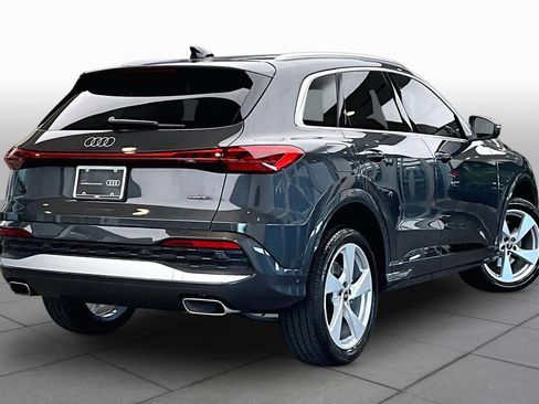 Certified 2025 Audi Q5 Premium Plus w/ Premium Plus AWD/4WD image 13