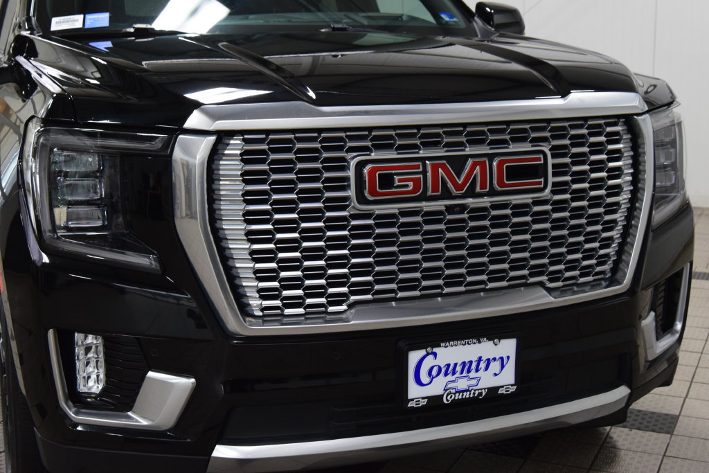 Used 2024 GMC Yukon Denali AWD/4WD image 13