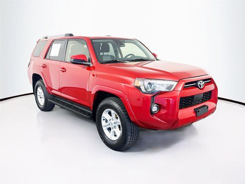 Used 2024 Toyota 4Runner SR5 image 39