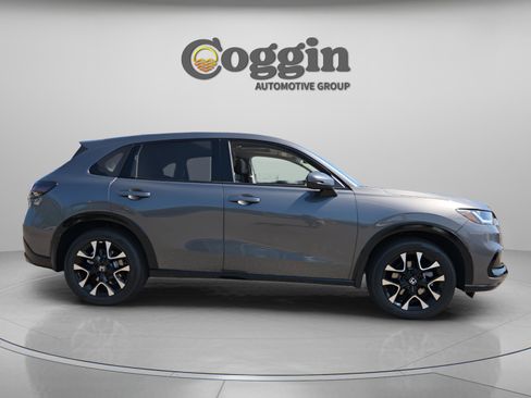 New 2026 Honda HR-V EX-L image 6