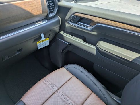 New 2026 Chevrolet Silverado 2500 High Country w/ Technology Package AWD/4WD image 10