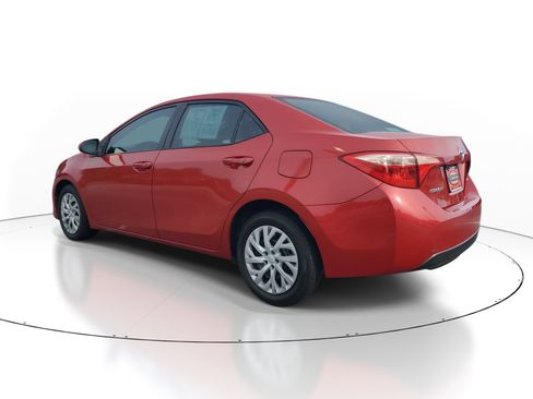 Used 2019 Toyota Corolla LE FWD image 4