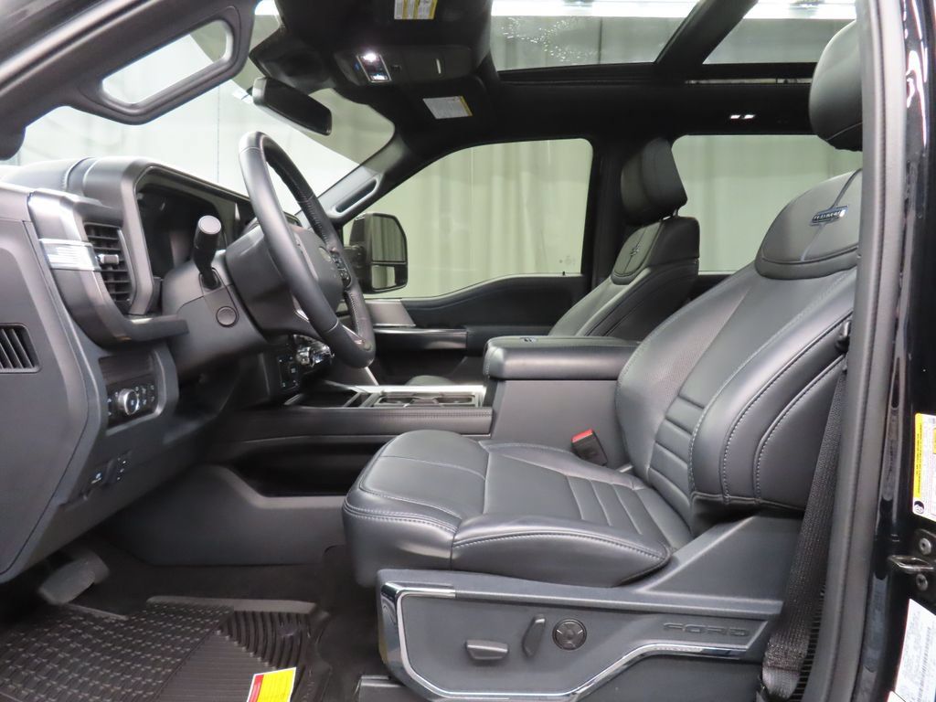 Used 2026 Ford F250 Platinum AWD/4WD image 12