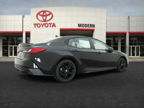 New 2026 Toyota Camry SE image 21