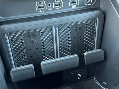 New 2026 RAM 1500 Laramie w/ Night Edition image 15