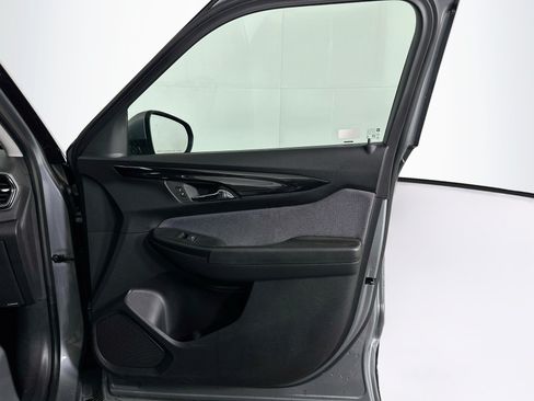 Used 2025 Chevrolet TrailBlazer LT FWD image 30