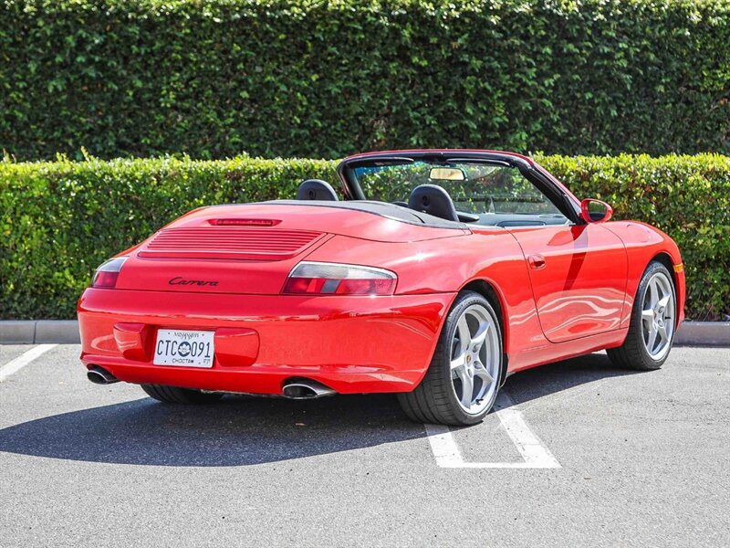 Used 2003 Porsche 911 Carrera RWD image 6