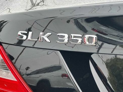 Used 2015 Mercedes-Benz SLK 350 image 24