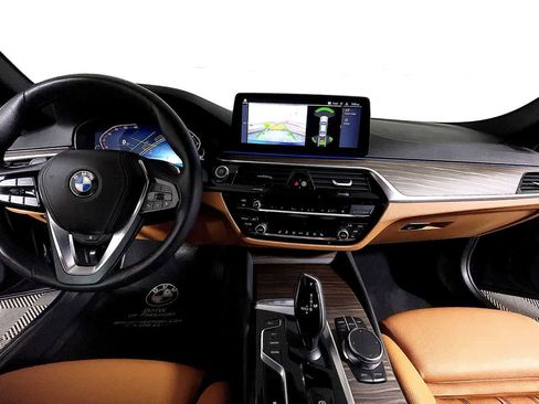 Certified 2023 BMW 530i xDrive 530i xDrive w/ Premium Package image 15