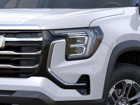 New 2025 GMC Terrain Elevation image 40