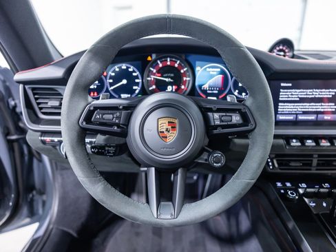 Used 2024 Porsche 911 Carrera GTS RWD image 45