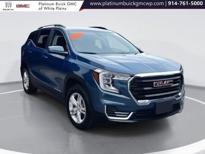 Used 2024 GMC Terrain SLE w/ Driver Convenience Package